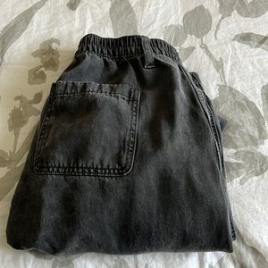 aerie distressed pants size medium